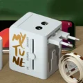 Adattatore Universale Dettaglio